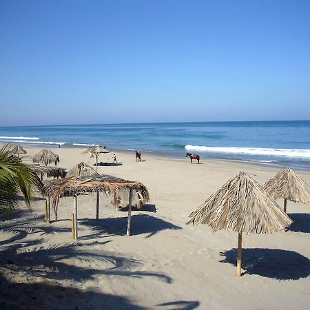 Отель Angeles Del Mar Манкора Экстерьер фото